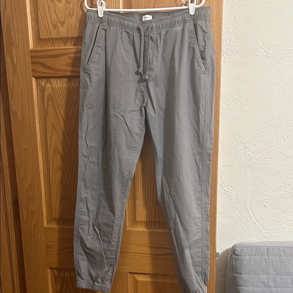 Old Navy Men's Gray and brown Jogger Pants 2 pairs